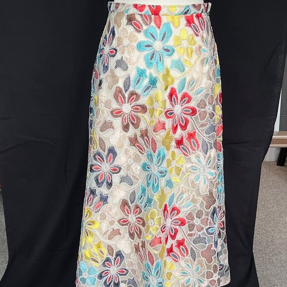 Eva Franco (Anthropologie) Size 6 Embroidered Skirt - Picture 1 of 10